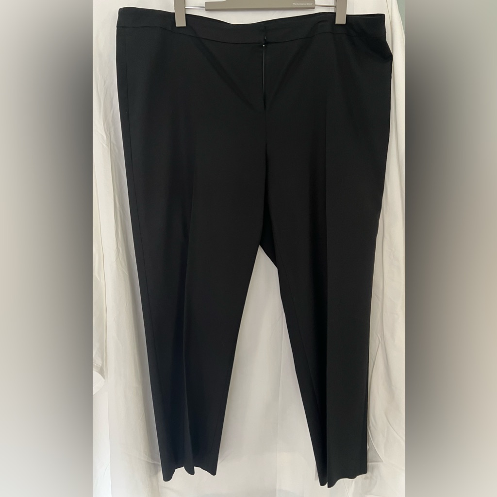 Nic+Zoe Black Dress Pants With Front Zip And Pockets On Front And Back. Size 18w